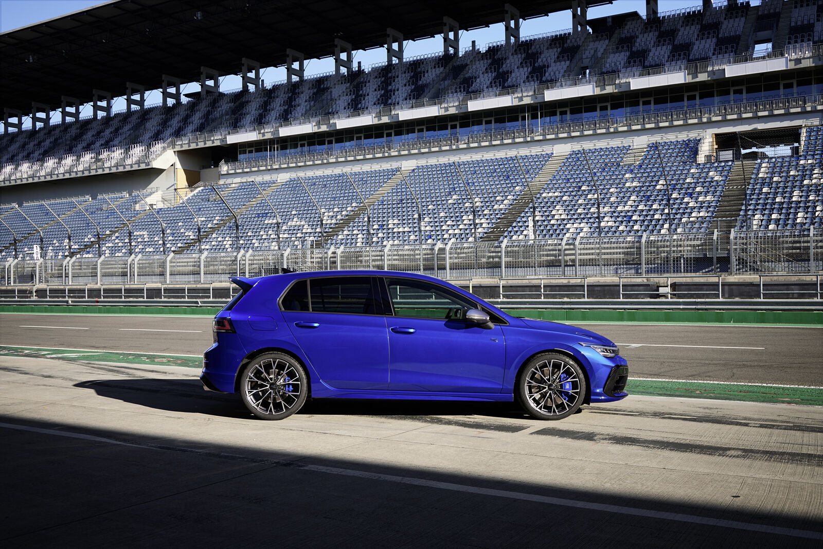 AUTO BILD Reifentest 2026: 225/40 R18 — Ganzjahresreifen